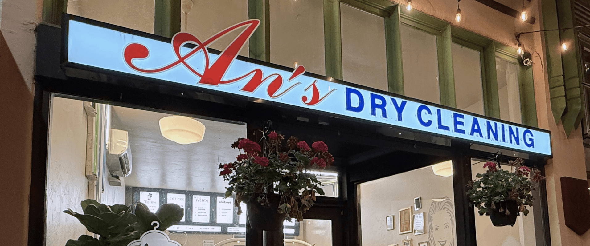 An's Dry Cleaning North Park 總店外觀與全美冠軍 Gelato, 聖地牙哥必吃冰淇淋排隊攻略